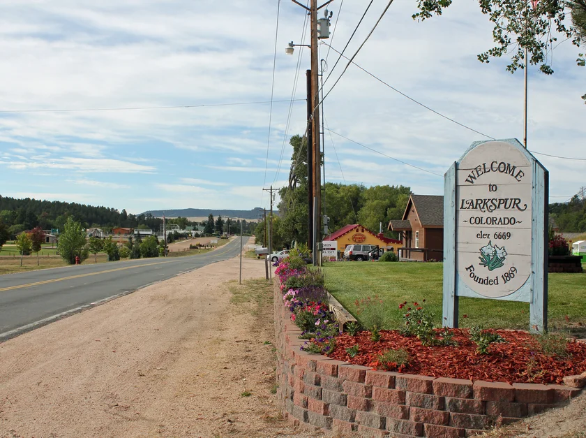 NEMT services in Larkspur, Colorado